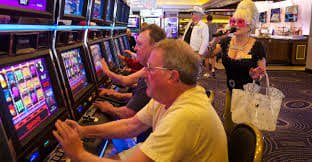 Filipino player placing a sports bet on jljl66 mobile platform